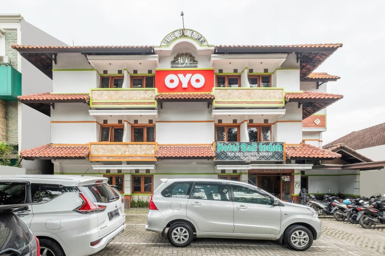 Oyo 1945 Hotel Bali Indah 万隆 外观 照片