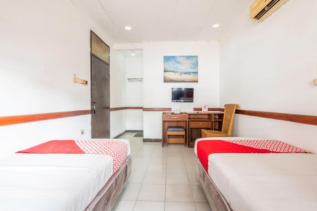 Oyo 1945 Hotel Bali Indah 万隆 外观 照片